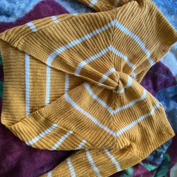 Fashion nova sweater - Picture 1 of 1